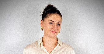 julie pet sitter à LYON 03 69003