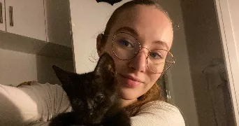 charlotte pet sitter à PARIS 17 75017