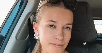 manon pet sitter à GIGNAC LA NERTHE 13180