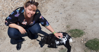 clarisse pet sitter à BOUILLANCY 60620_2