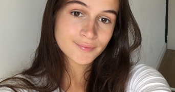 louise pet sitter à AIX EN PROVENCE 13100_0