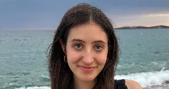 mila pet sitter à PARIS 07 75007