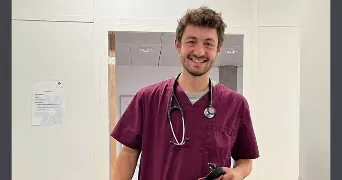 léo pet sitter à EXCENEVEX 74140