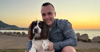julien pet sitter à MARSEILLE 13 13013