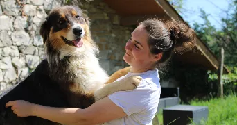 lara pet sitter à FIGEAC 46100