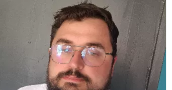 benoit pet sitter à AVESNES LES AUBERT 59129