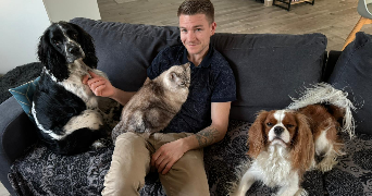 maxime pet sitter à GRATOT 50200_6
