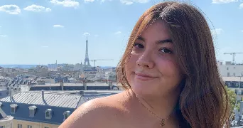 inès pet sitter à PARIS 10 75010