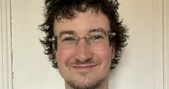 loïc pet sitter à COLOMBES 92700