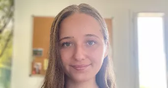 alison pet sitter à PERTUIS 84120