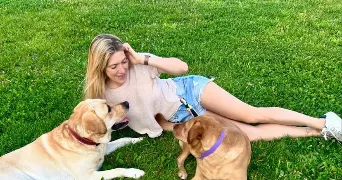 hélène pet sitter à ST SATURNIN LES APT 84490
