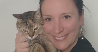 violaine cat sitter à PLUNERET 56400_0