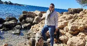 claire pet sitter à La Flachere 38530