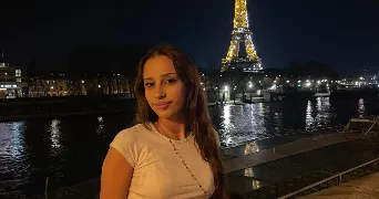 yasmine pet sitter à HEROUVILLE ST CLAIR 14200