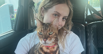 ludivine pet sitter à PARIS 08 75008_0