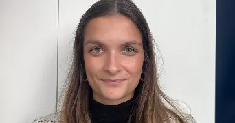 camille pet sitter à PARIS 17 75017