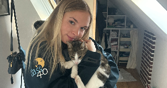 prune pet sitter à LAVAL 53000_0