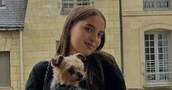 nour pet sitter à TOURS 37000