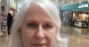 anne pet sitter à LE MANS 72100