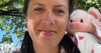 caroline pet sitter à SURESNES 92150_0