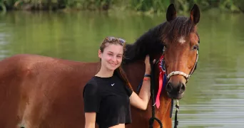 clara pet sitter à MENNECY 91540