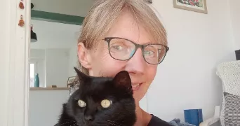 valérie cat sitter à HAZEBROUCK 59190