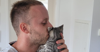 florian pet sitter à CARRIERES SOUS POISSY 78955_1