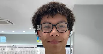 tom pet sitter à MONTIGNY LE BRETONNEUX 78180