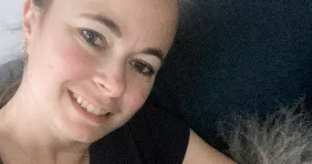 mélanie pet sitter à YERRES 91330