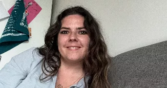 jennifer pet sitter à LAHONCE 64990
