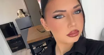 chloe pet sitter à LILLE 59000