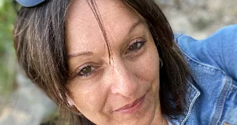 sabine pet sitter à AMIENS 80000