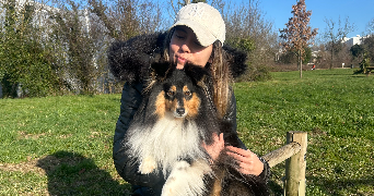 nelly pet sitter à ST PRIEST 69800_1