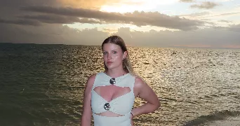 emeline pet sitter à LOCMARIAQUER 56740