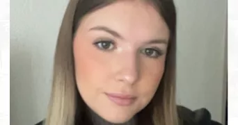 eva pet sitter à CHERMIGNAC 17460