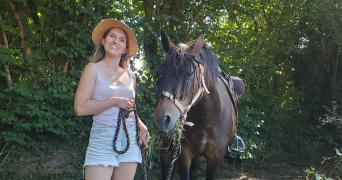 mathilde pet sitter à SEGRE EN ANJOU BLEU 49500_1