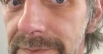 eric pet sitter à HAUBOURDIN 59320