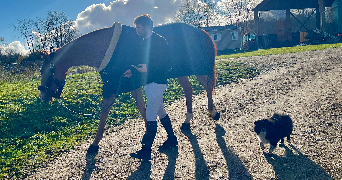 louise pet sitter à LE PLESSIS ROBINSON 92350_5