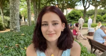 mandy pet sitter à Bourges  18000