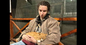 dmytro pet sitter à CHARLEVILLE MEZIERES 08000_0