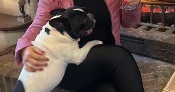 elionete pet sitter à LES PAVILLONS SOUS BOIS 93320