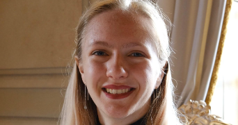 lucie pet sitter à ANGERS 49000_0