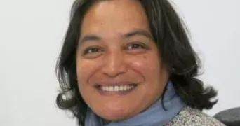 stephanie pet sitter à VAUX SUR MER 17640