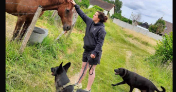 julie pet sitter à MONTEREAU FAULT YONNE 77130_1