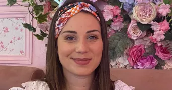 angèle pet sitter à LE PERRAY EN YVELINES 78610