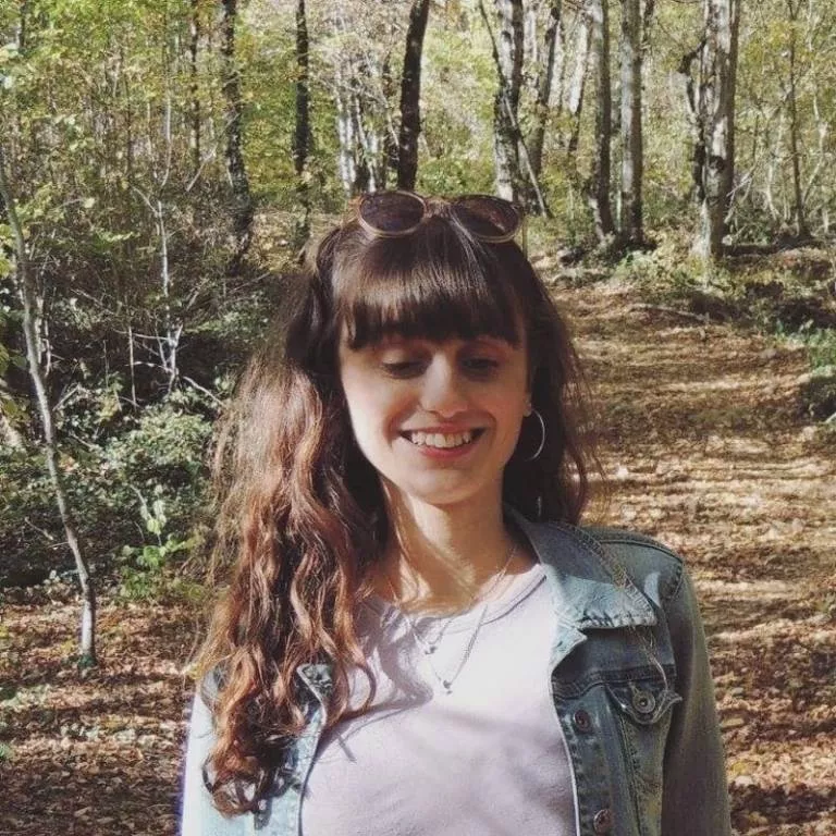 Lydie pet sitter à Franois 25770