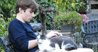raphaël pet sitter à Paris 75020_2