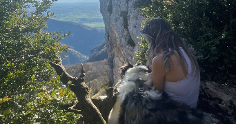 fleur pet sitter à CROZES HERMITAGE 26600_1