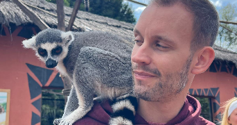 antoine pet sitter à NEUFCHÂTEAU 6840_1