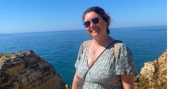 julie pet sitter à Bordeaux 33300